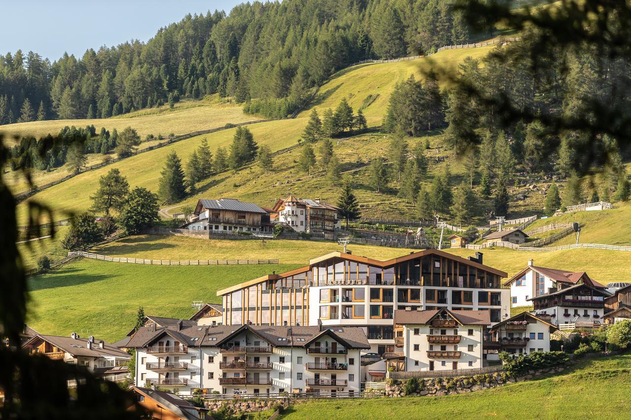 Panoramic Lotsch 호텔 Sarentino 외부 사진